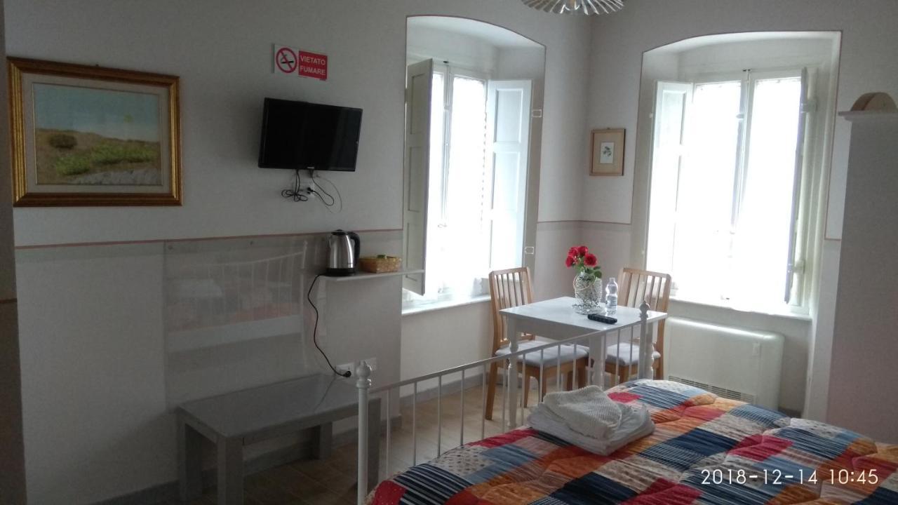 Le Rondini Di San Donato Bed & Breakfast Lucca Exterior foto